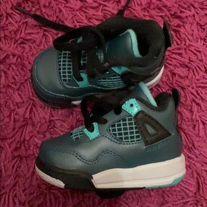 Jordan 4 teal-black